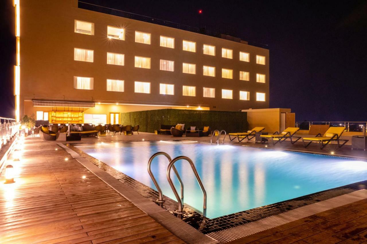 Vivanta Chitwan Bharatpur Bharatpur  Exterior foto